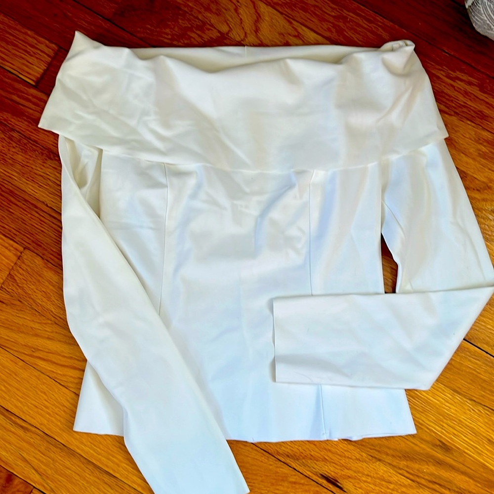 Maria Pinto M2057 off the shoulder white top